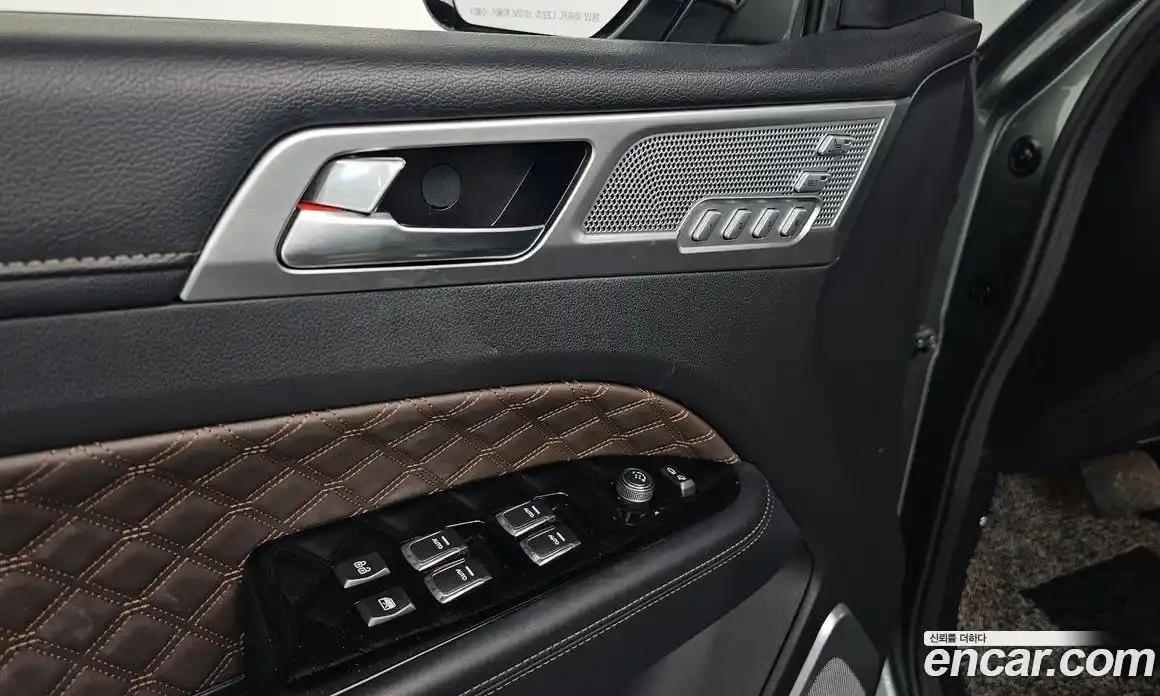 SsangYong Rexton 2021 2.2 Автомат в Москве № 1231967, фото 17