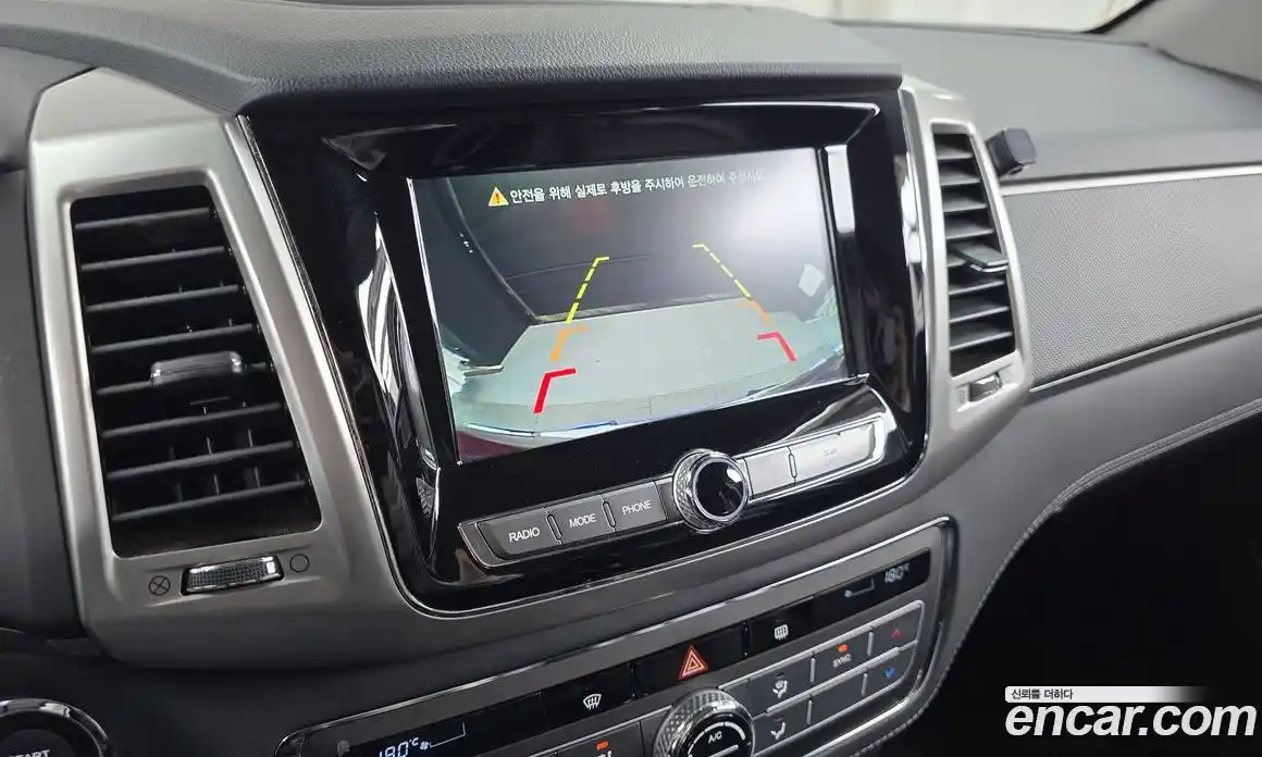 SsangYong Rexton 2018 2.2 Автомат в Москве № 1231977, фото 15