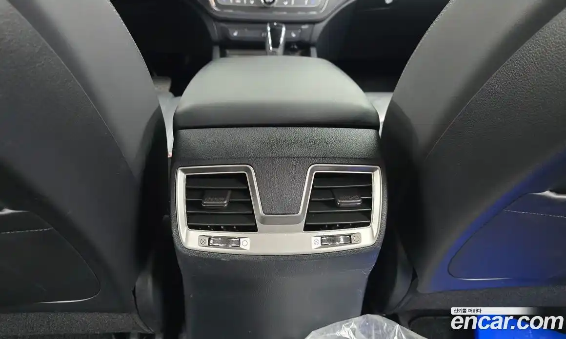 SsangYong Rexton 2018 2.2 Автомат в Москве № 1231977, фото 19