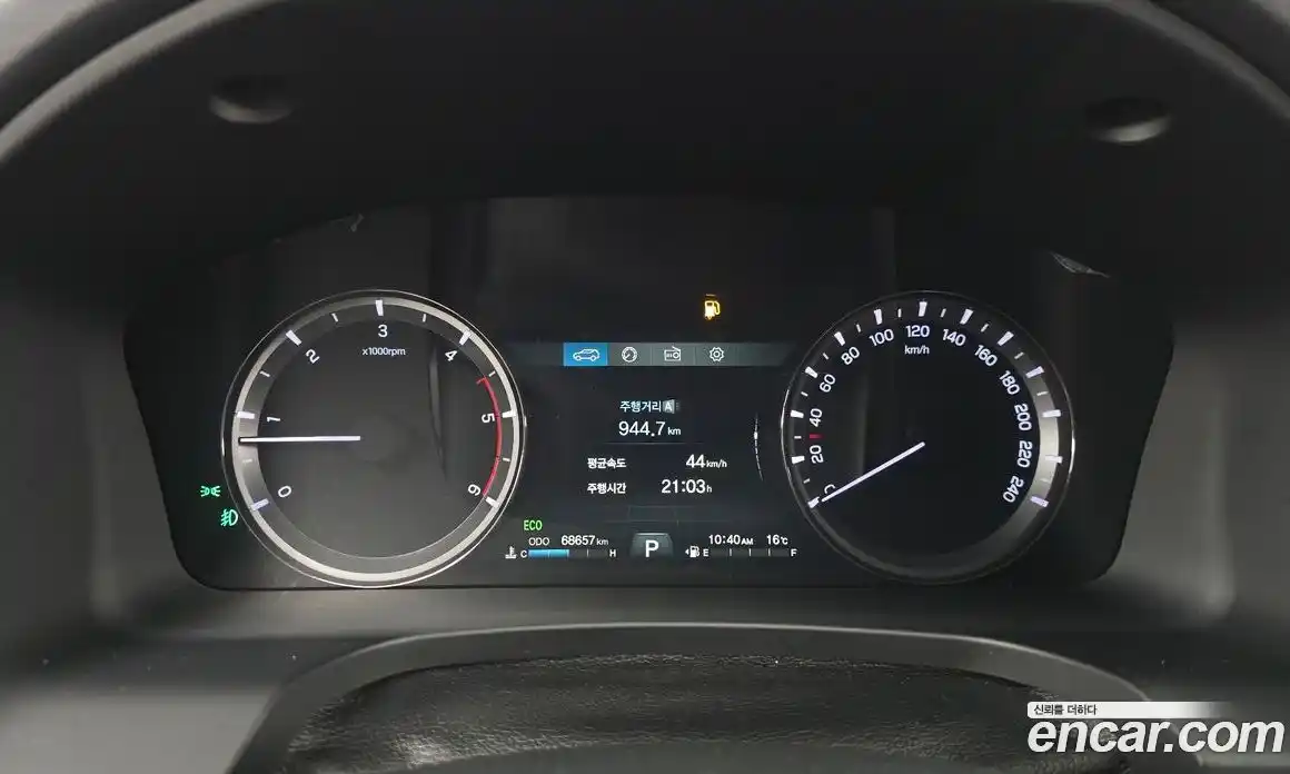 SsangYong Rexton 2018 2.2 Автомат в Москве № 1231977, фото 8