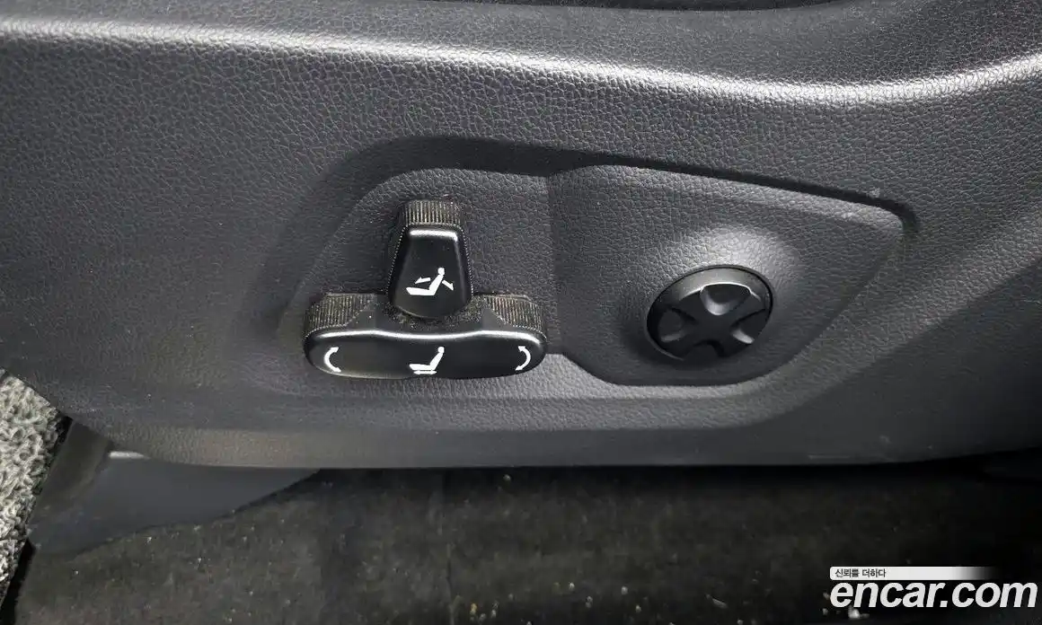 SsangYong Rexton 2021 2.2 Автомат в Москве № 1231987, фото 17