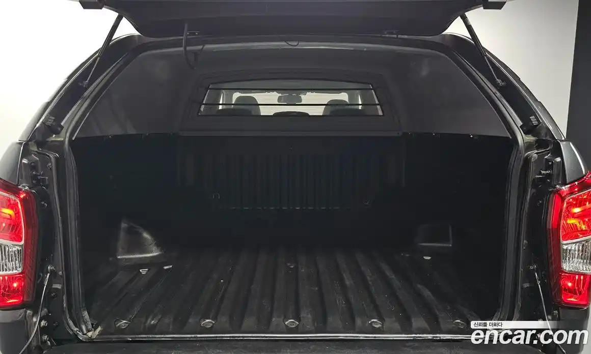 SsangYong Rexton 2019 2.2 Автомат в Москве № 1231999, фото 20