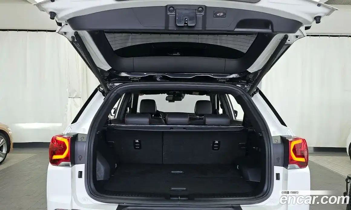 SsangYong Korando 2021 1.5 Автомат в Москве № 1232000, фото 20