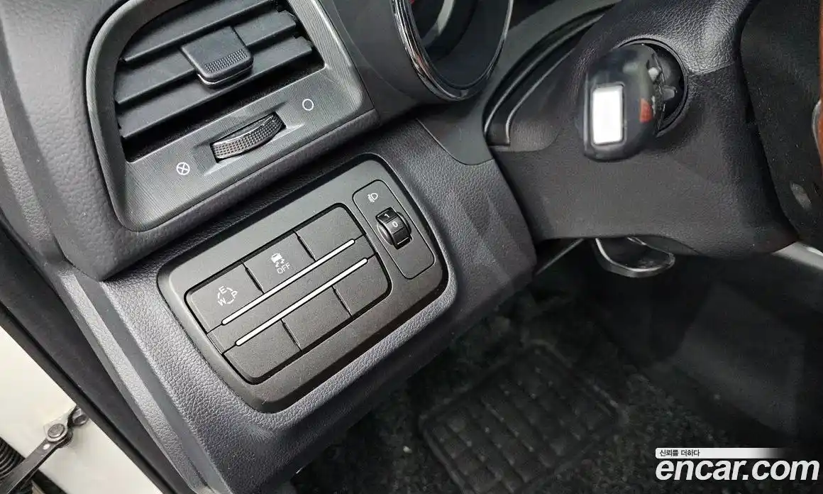 SsangYong TIBOLI 2017 1.6 Автомат в Москве № 1232002, фото 13