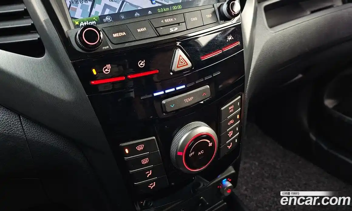 SsangYong TIBOLI 2017 1.6 Автомат в Москве № 1232002, фото 17