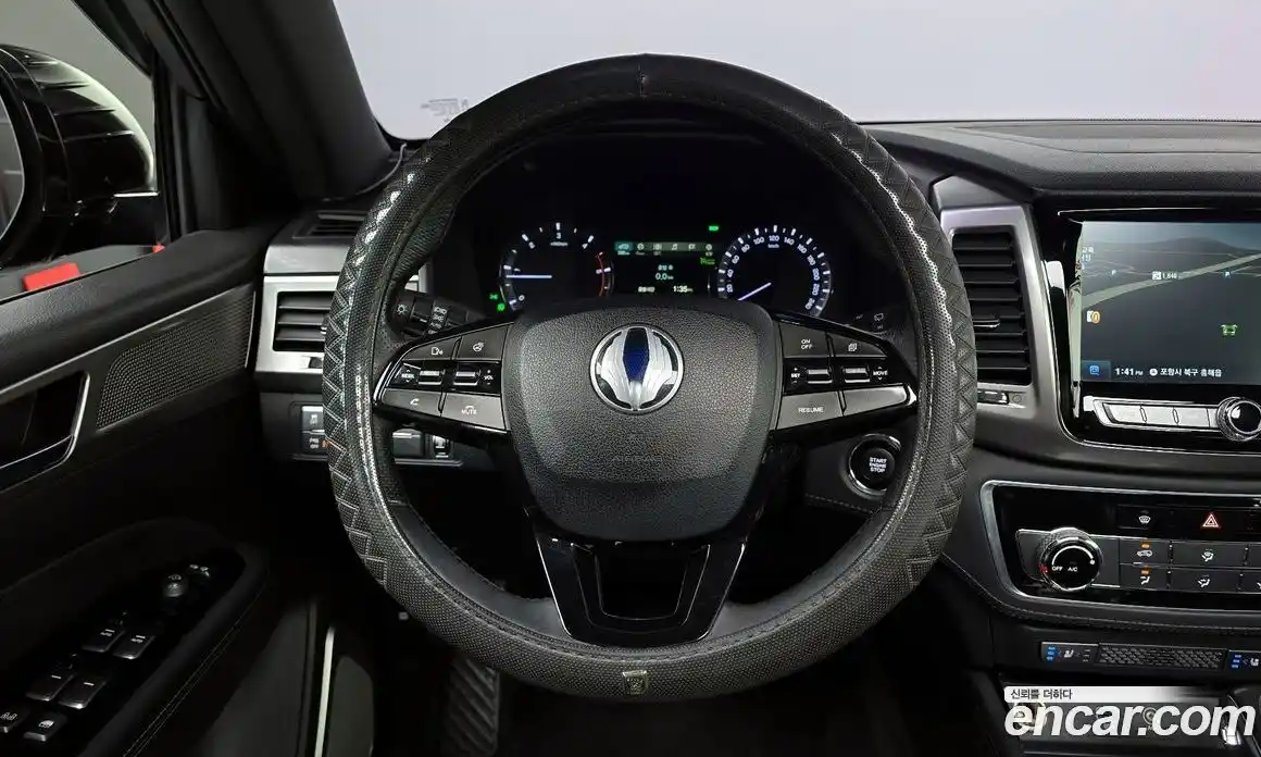 SsangYong Rexton 2018 2.2 Автомат в Москве № 1232021, фото 13