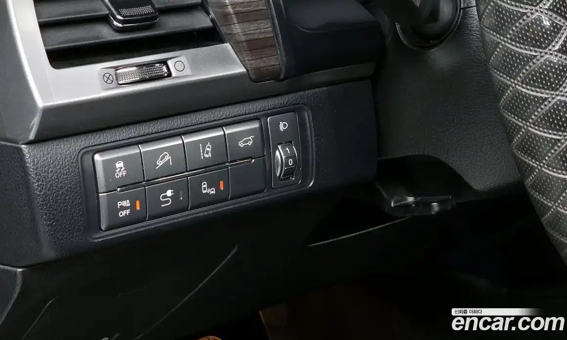 SsangYong Rexton 2018 2.2 Автомат в Москве № 1232021, фото 14