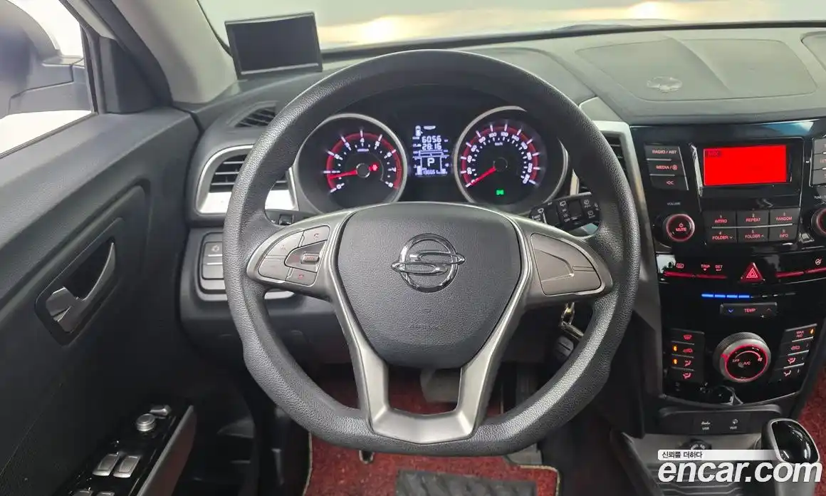 SsangYong TIBOLI 2017 1.6 гидро в Москве № 1232025, фото 13