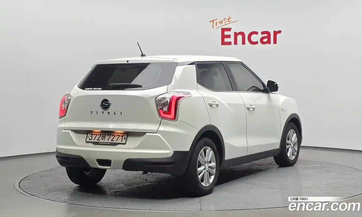 SsangYong TIBOLI 2017 1.6 гидро в Москве № 1232025, фото 2