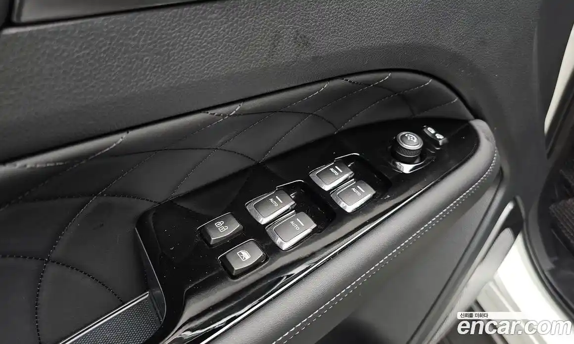 SsangYong Rexton 2024 2.2 Автомат в Москве № 1232030, фото 17