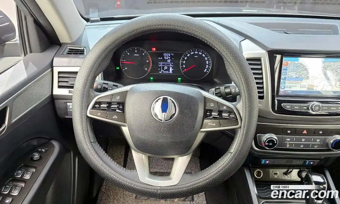 SsangYong Rexton 2018 2.2 Автомат в Москве № 1232078, фото 14