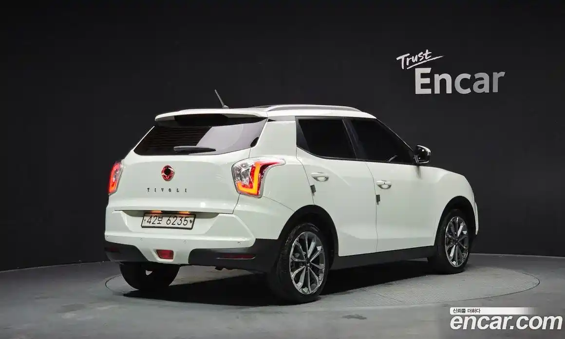 SsangYong TIBOLI 2017 1.6 гидро в Москве, фото 2