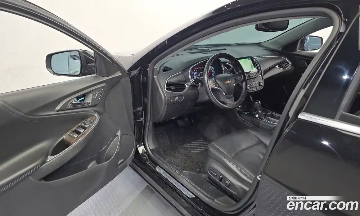 Chevrolet Malibu 2017 1.5 Автомат в Москве № 1232199, фото 10