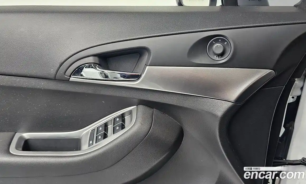Chevrolet Orlando 2017 1.6 гидро в Москве № 1232210, фото 13