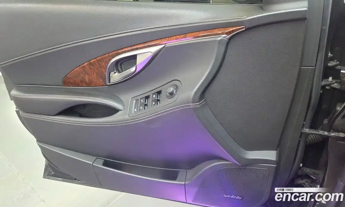 Chevrolet Alpheon 2014 3.0 Автомат в Москве № 1232547, фото 15