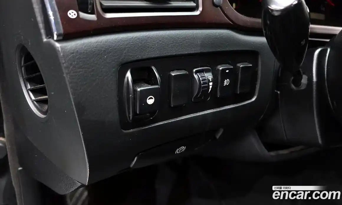 SsangYong Chairman 2005 2.3 Автомат в Москве № 1232867, фото 15