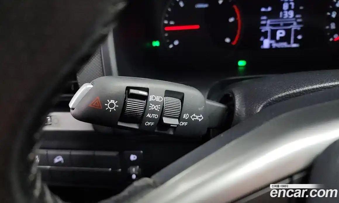 SsangYong Rexton 2018 2.2 Автомат в Москве № 1232915, фото 14