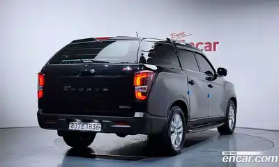 SsangYong Rexton 2018 2.2 Автомат в Москве № 1232915, миниатюра 2