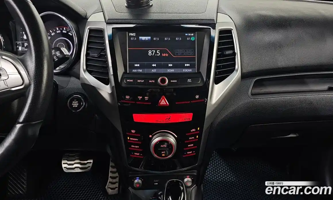 SsangYong TIBOLI 2015 1.6 гидро в Москве № 1232979, фото 17