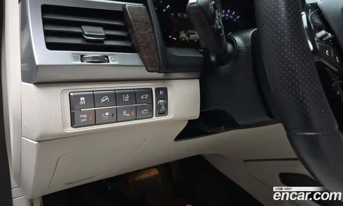 SsangYong Rexton 2018 2.2 Автомат в Москве № 1233035, фото 18