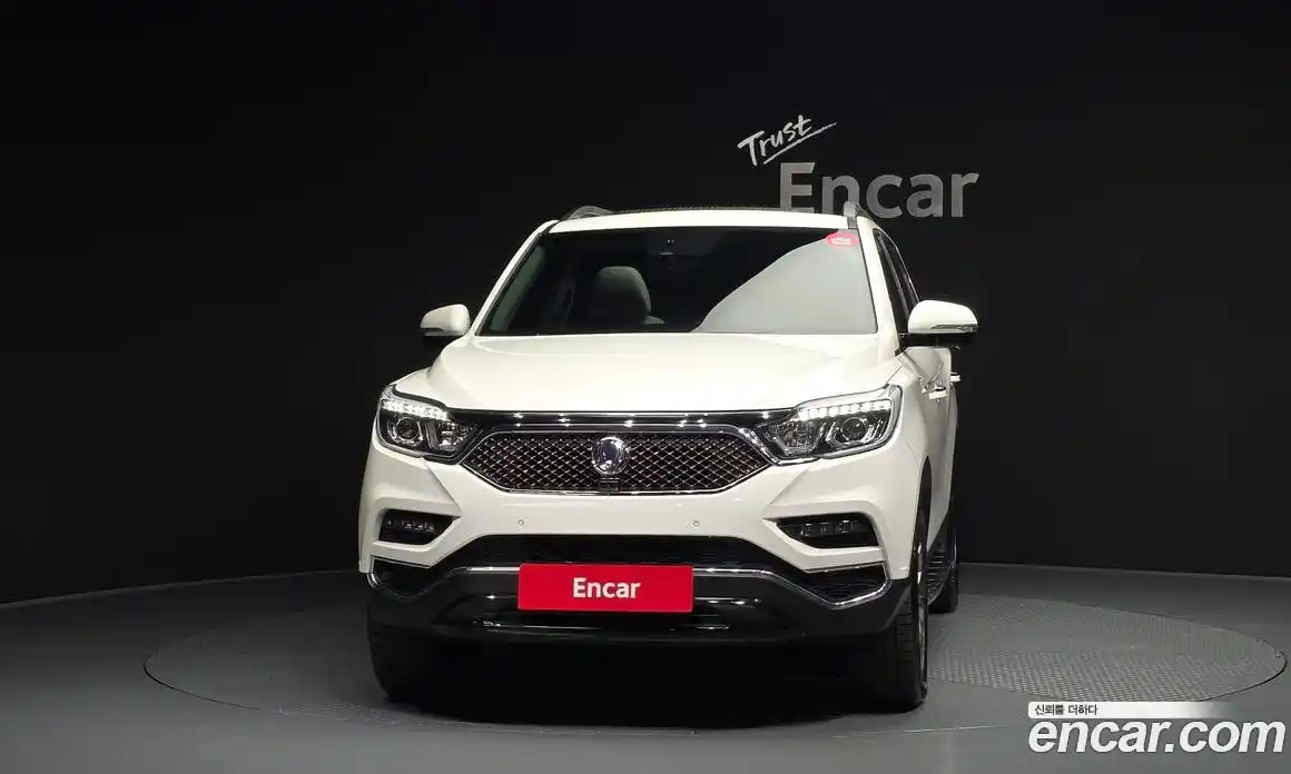 SsangYong Rexton 2018 2.2 Автомат в Москве № 1233035, фото 3