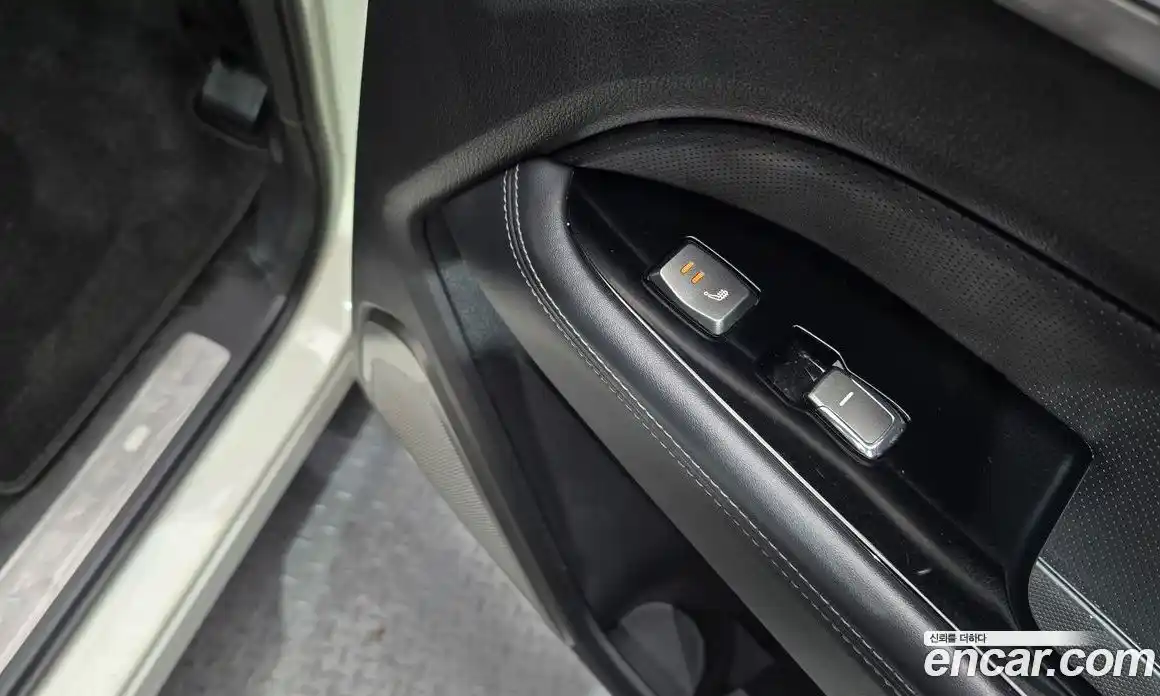 SsangYong Rexton 2019 2.2 Автомат в Москве № 1233039, фото 19