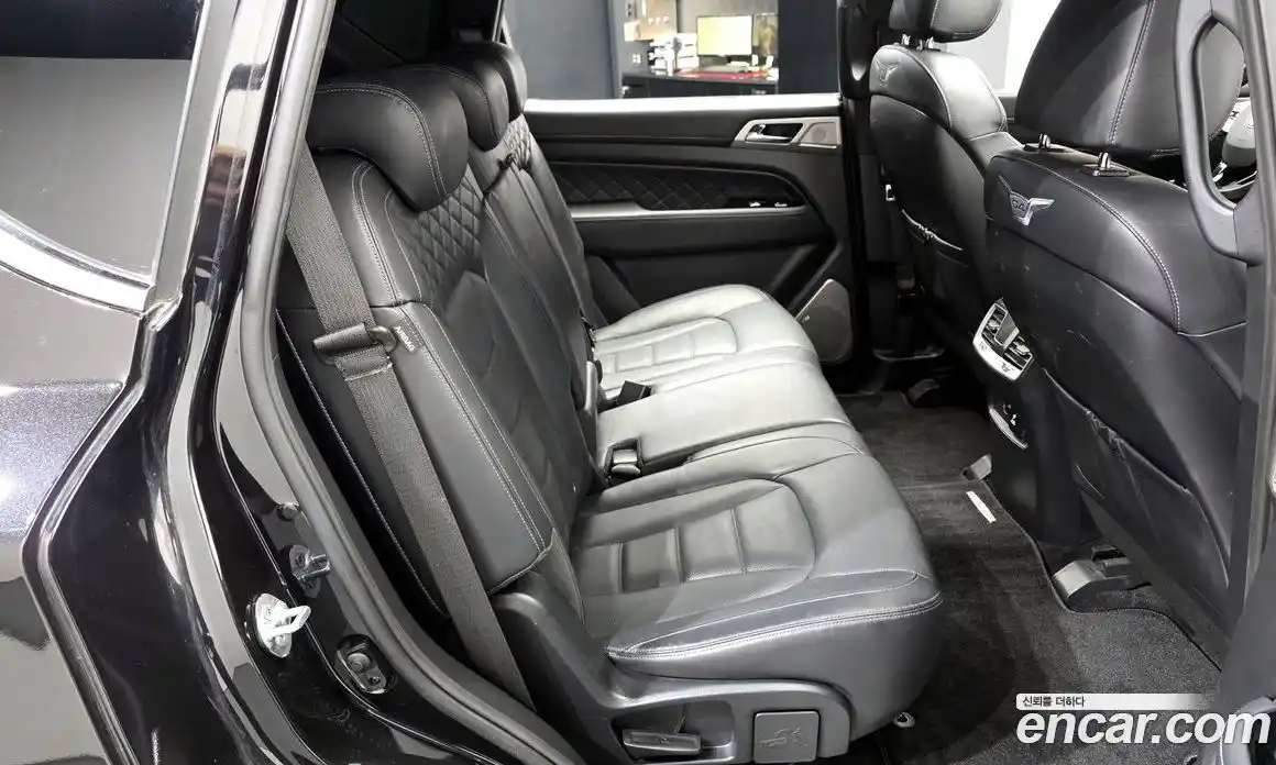 SsangYong Rexton 2017 2.2 Автомат в Москве № 1233156, фото 12