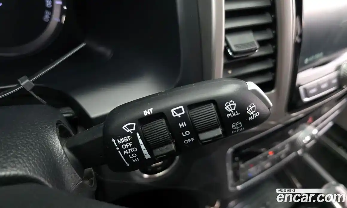 SsangYong Rexton 2017 2.2 Автомат в Москве № 1233156, фото 17