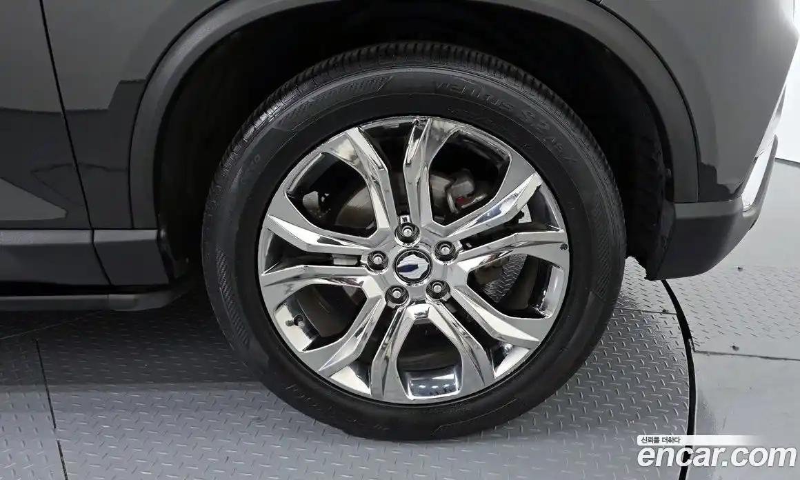 SsangYong Rexton 2017 2.2 Автомат в Москве № 1233156, фото 5