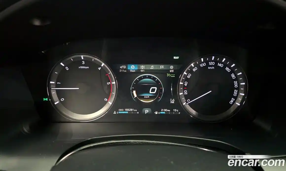 SsangYong Rexton 2017 2.2 Автомат в Москве № 1233156, фото 8