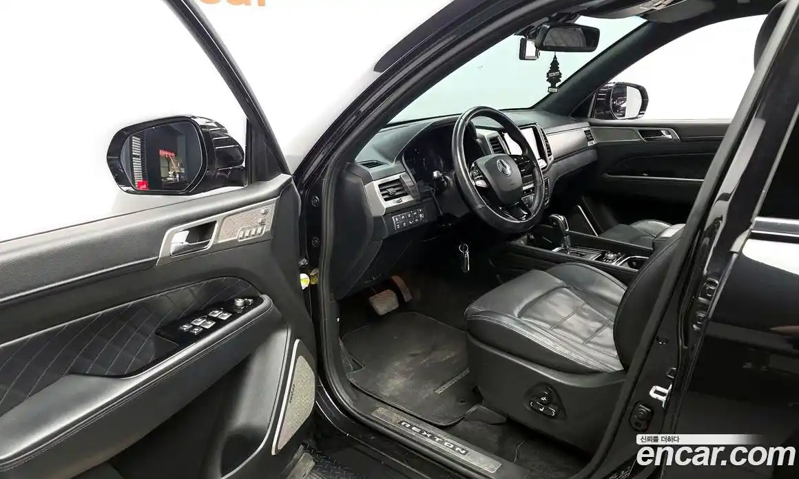 SsangYong Rexton 2017 2.2 Автомат в Москве № 1233156, фото 10