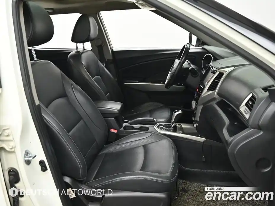 SsangYong TIBOLI 2016 1.6 гидро в Москве № 1233183, фото 10
