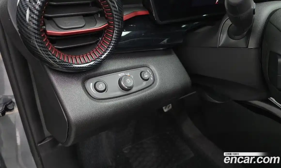 Chevrolet Trax 2024 1.2 гидро в Москве № 1233522, фото 18