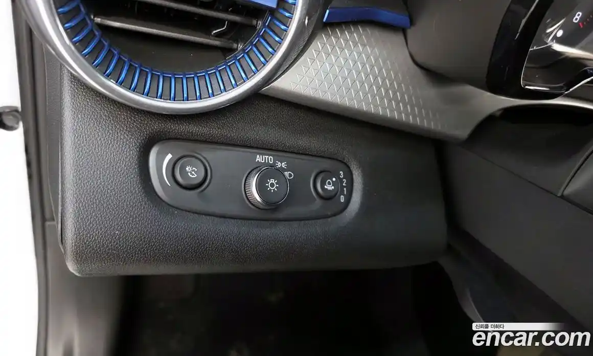 Chevrolet Trax 2024 1.2 гидро в Москве № 1233573, фото 17
