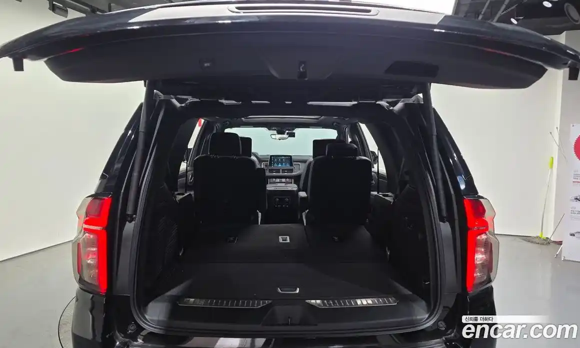 Chevrolet Tahoe 2022 6.2 Автомат в Москве № 1233574, фото 20