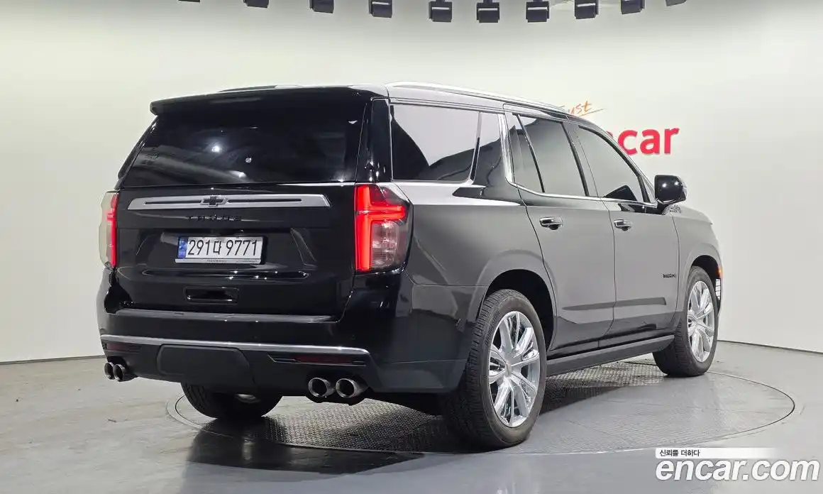 Chevrolet Tahoe 2022 6.2 Автомат в Москве № 1233574, фото 2