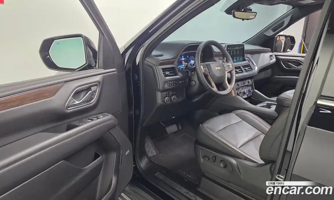 Chevrolet Tahoe 2022 6.2 Автомат в Москве № 1233574, фото 10