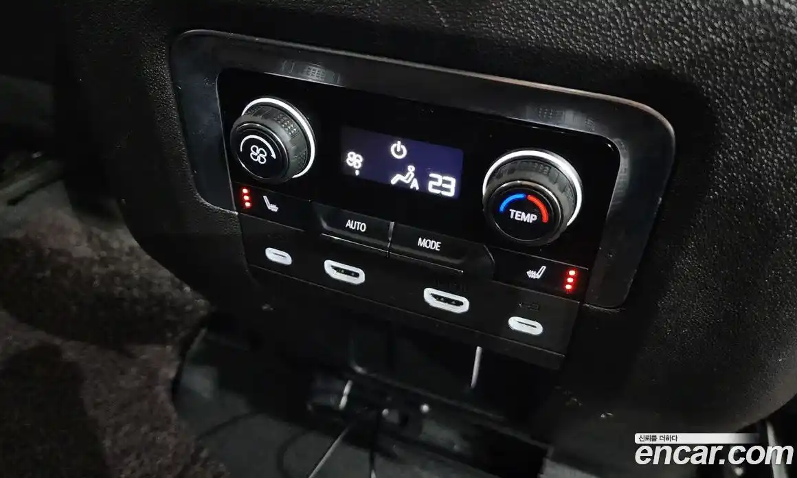 Chevrolet Tahoe 2022 6.2 Автомат в Москве № 1233641, фото 19