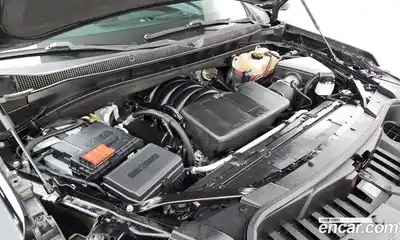 Chevrolet Tahoe 2022 6.2 Автомат в Москве № 1233641, миниатюра 6