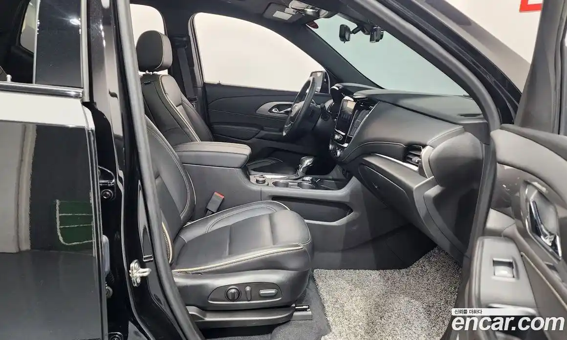 Chevrolet Traverse 2023 3.6 Автомат в Москве № 1233649, фото 11