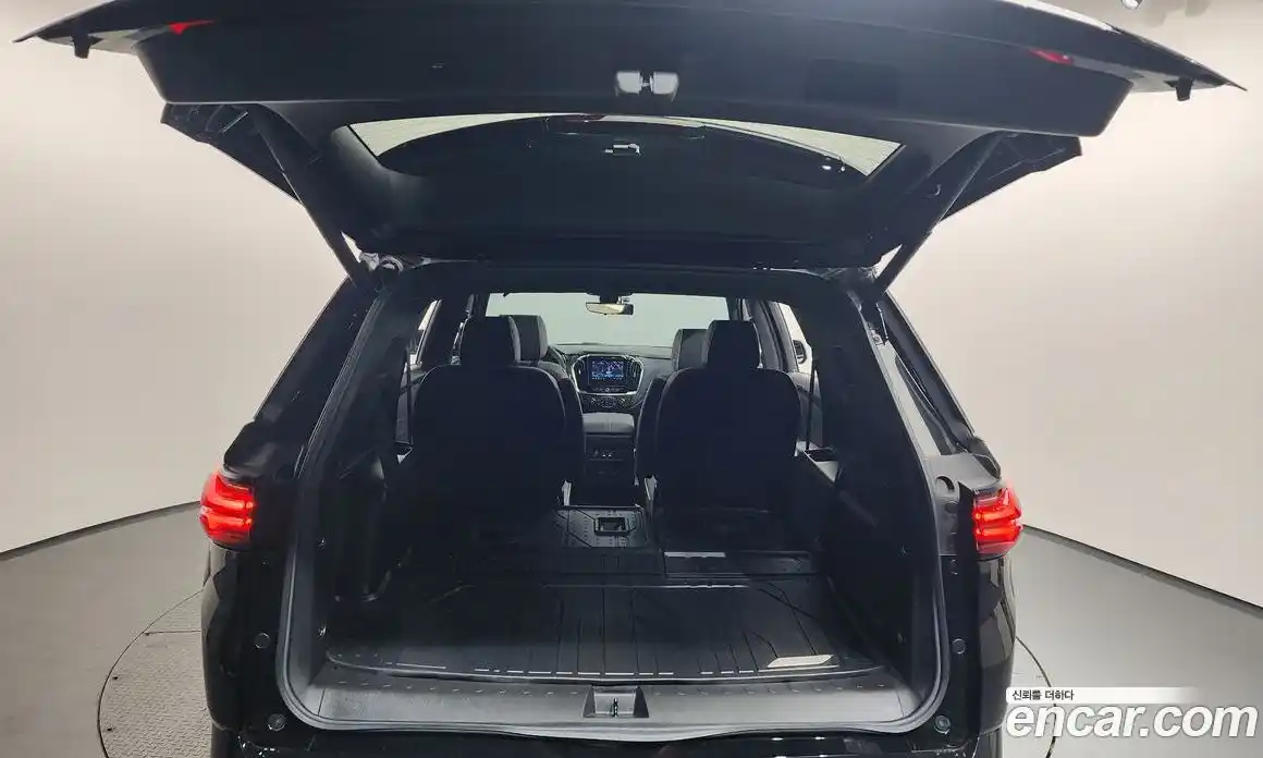 Chevrolet Traverse 2023 3.6 Автомат в Москве № 1233649, фото 20
