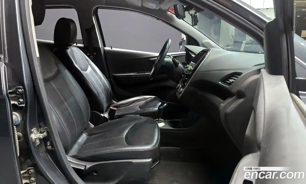 Chevrolet Spark 2017 1.0 гидро в Москве № 1233733, фото 10
