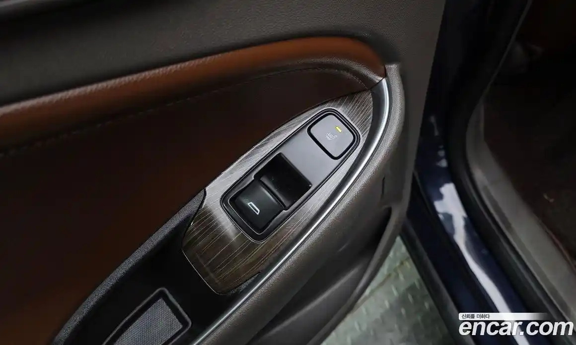 Chevrolet Malibu 2017 1.5 Автомат в Москве № 1233745, фото 19