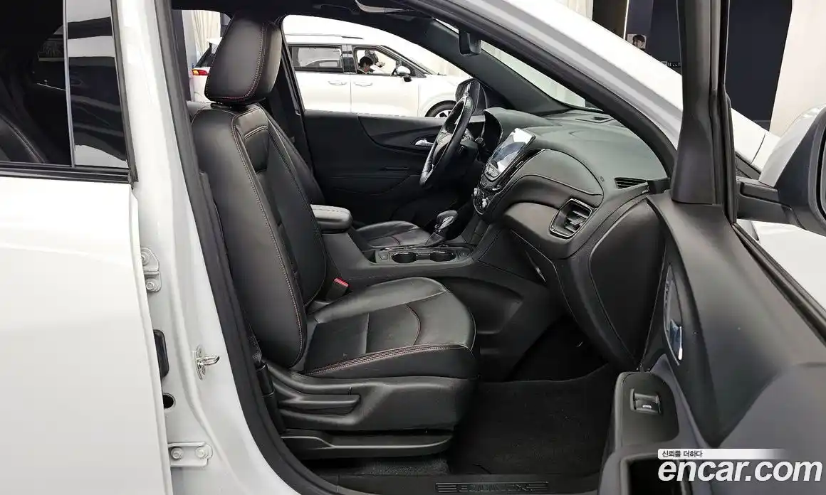 Chevrolet Equinox 2022 1.5 Автомат в Москве № 1233750, фото 11