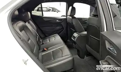 Chevrolet Equinox 2022 1.5 Автомат в Москве № 1233750, миниатюра 12