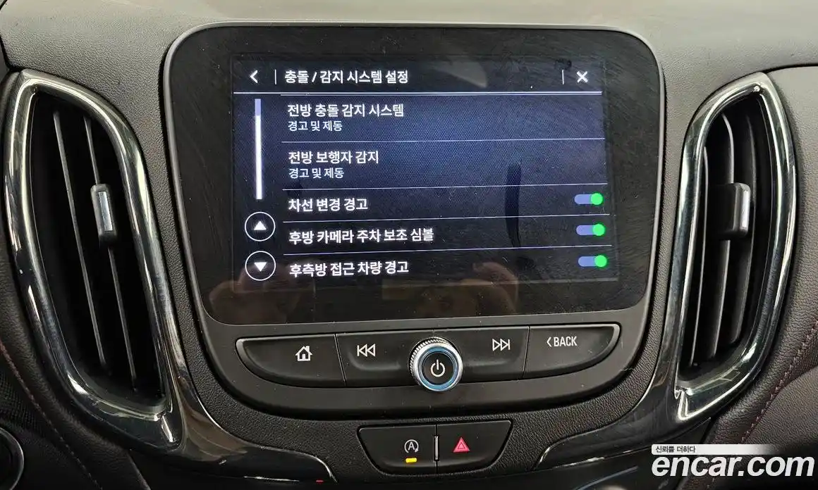 Chevrolet Equinox 2022 1.5 Автомат в Москве № 1233750, фото 17