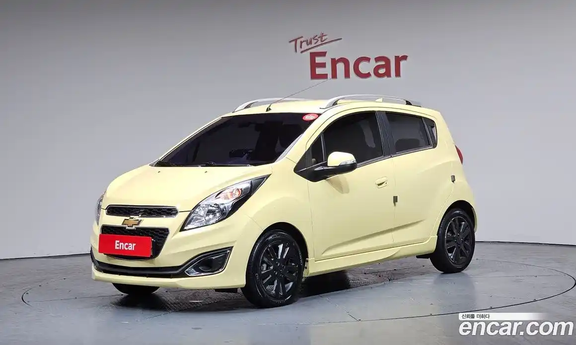 Chevrolet Spark 2014 1.0 гидро в Москве № 1233779, фото 1
