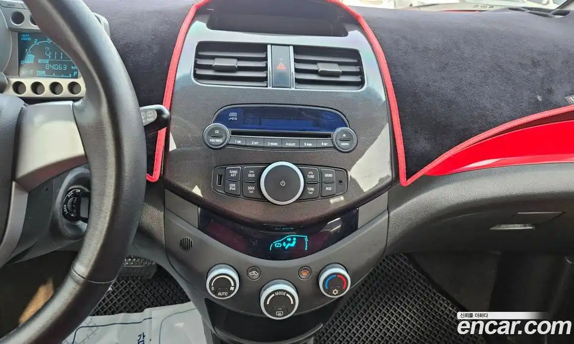 Chevrolet Spark 2012 1.0 гидро в Москве № 1233909, фото 17