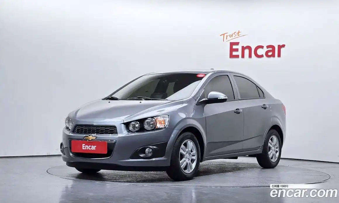 Chevrolet Aveo 2014 1.6 Автомат в Москве № 1233940, фото 1