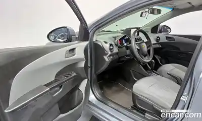 Chevrolet Aveo 2014 1.6 Автомат в Москве № 1233940, миниатюра 11
